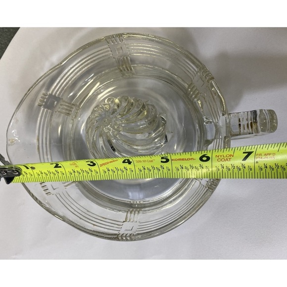 Vintage Hazel Atlas Clear Glass Juicer Reamer Basket Weave Criss Cross Pattern - Picture 8 of 9
